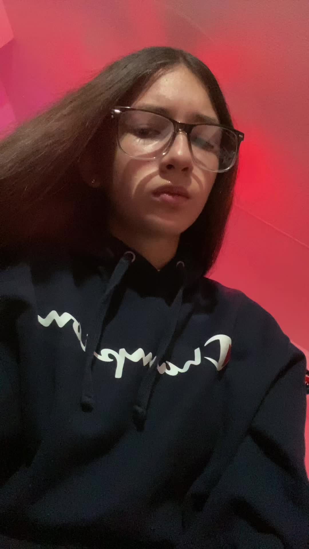 @MIA MOORE🖕🏻🫦🤬🤦🏻♀️😂