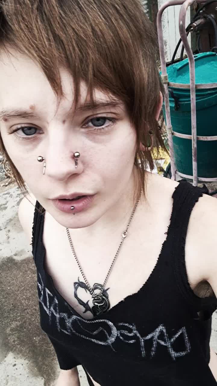 @𝐆𝐫𝐨𝐯𝐞