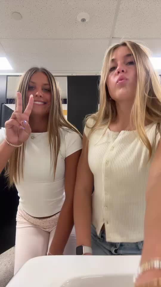 @user637383266771addi