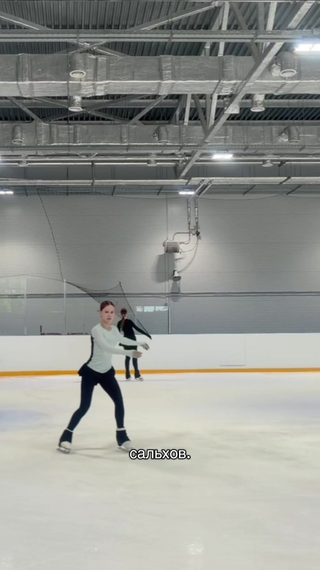 @KIRA POPOVA