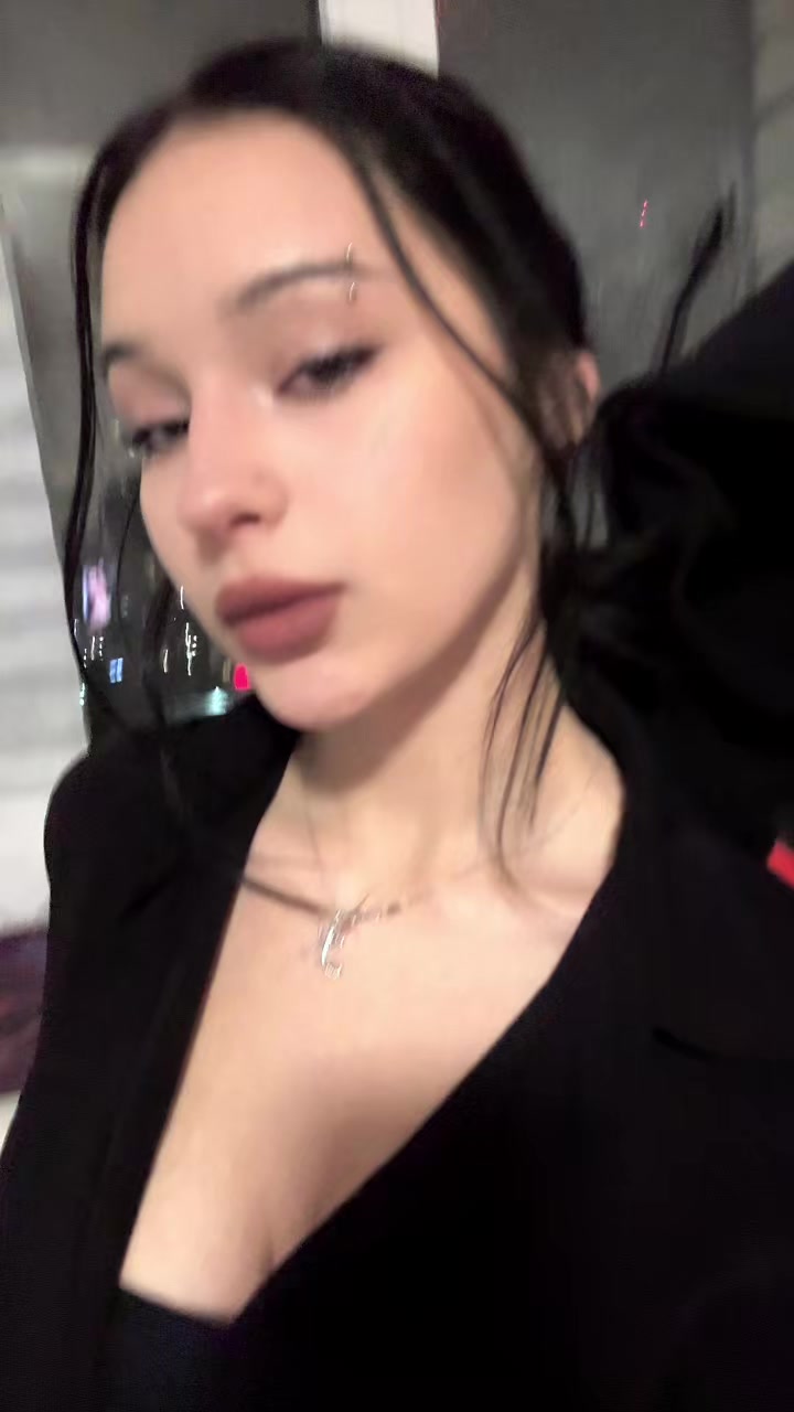 @темный романтик🕸️