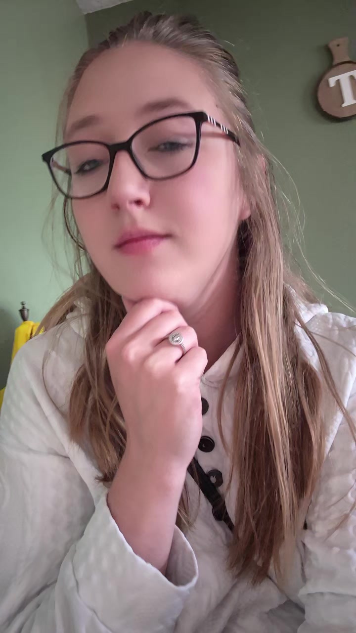 @Christina🇨🇦
