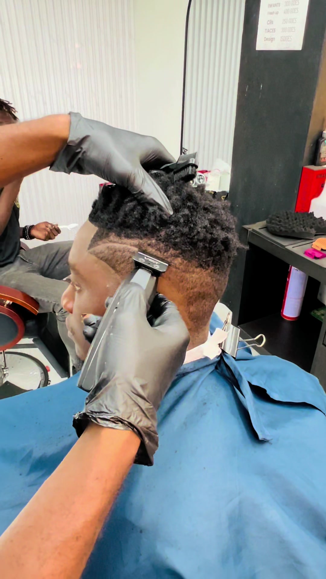 @fabricedort Barber