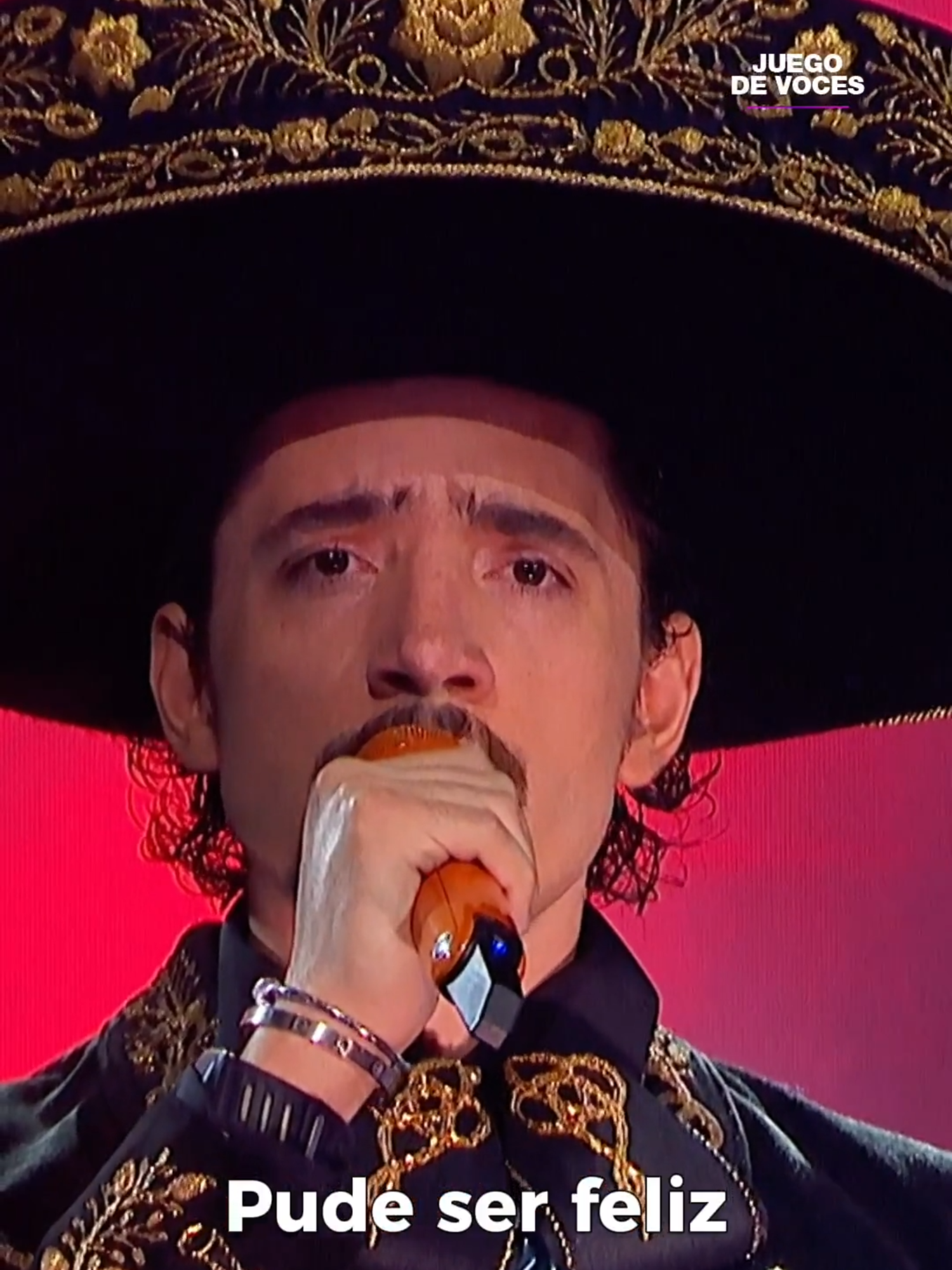@Univision