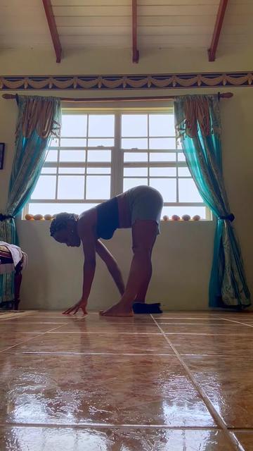 @Sasha 🌱Yoga Inspo