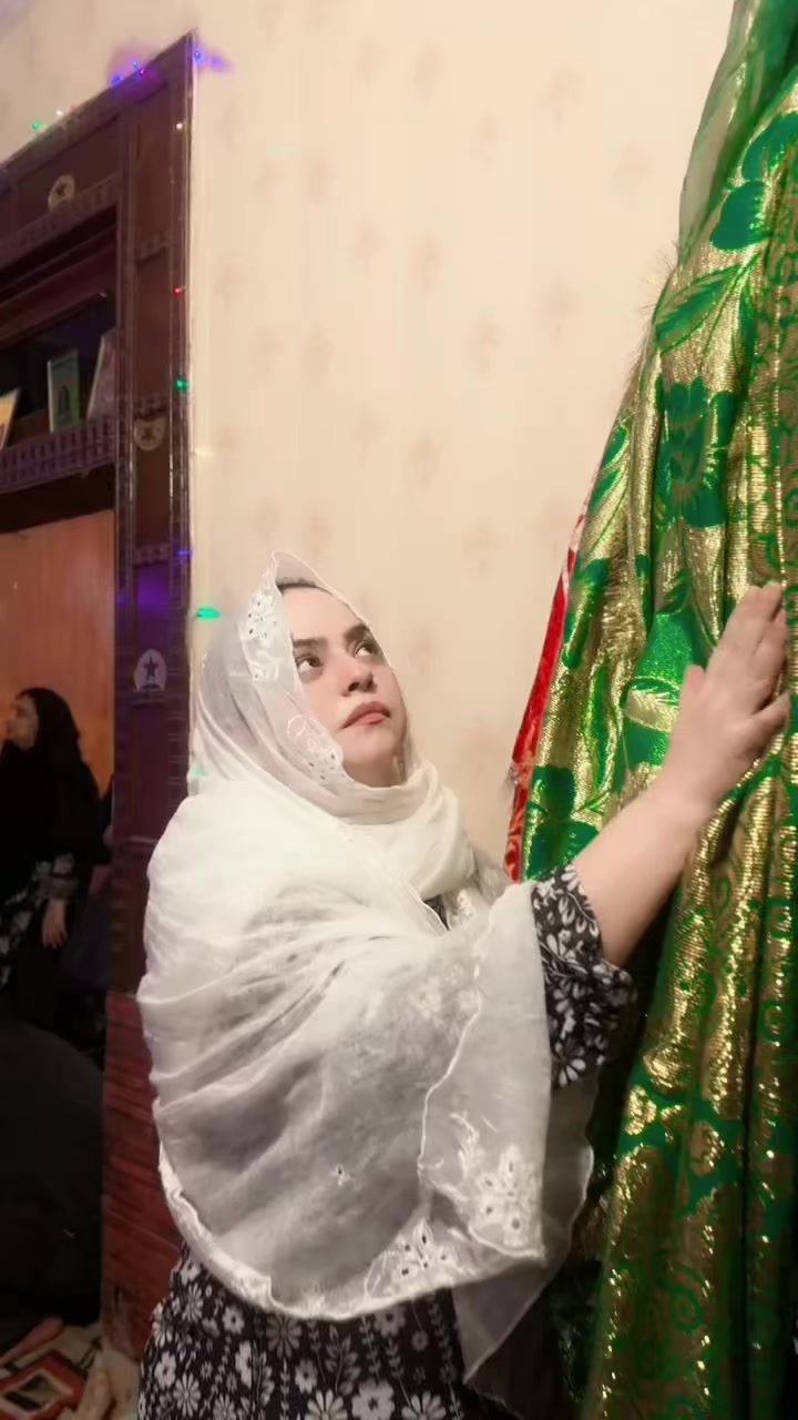 @Jee Madiha Shah Jee