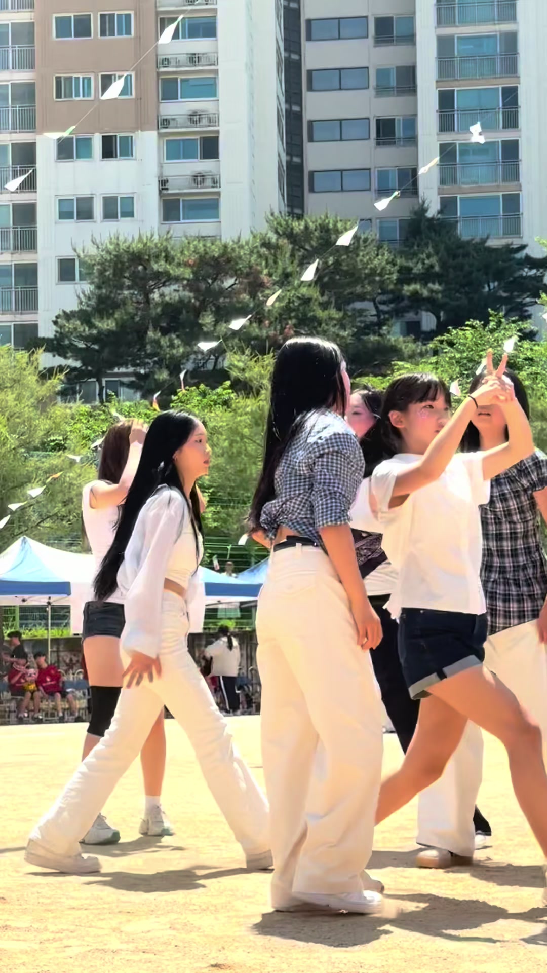 @아은