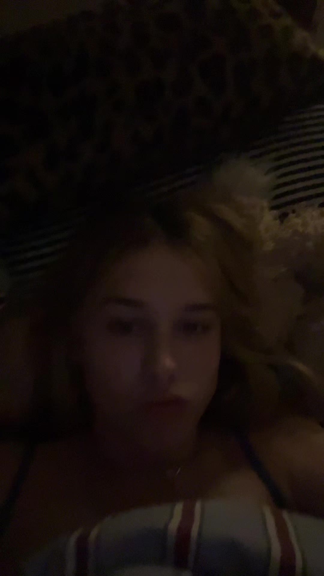 @hi i’m awsum