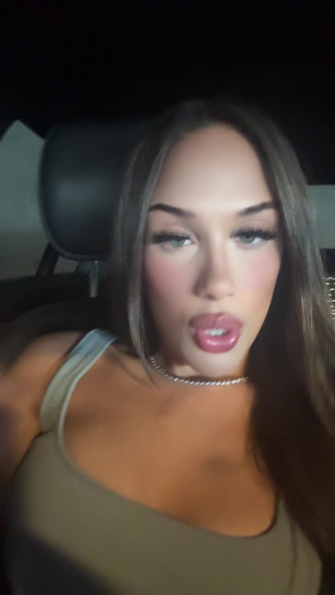 @Thaylissa