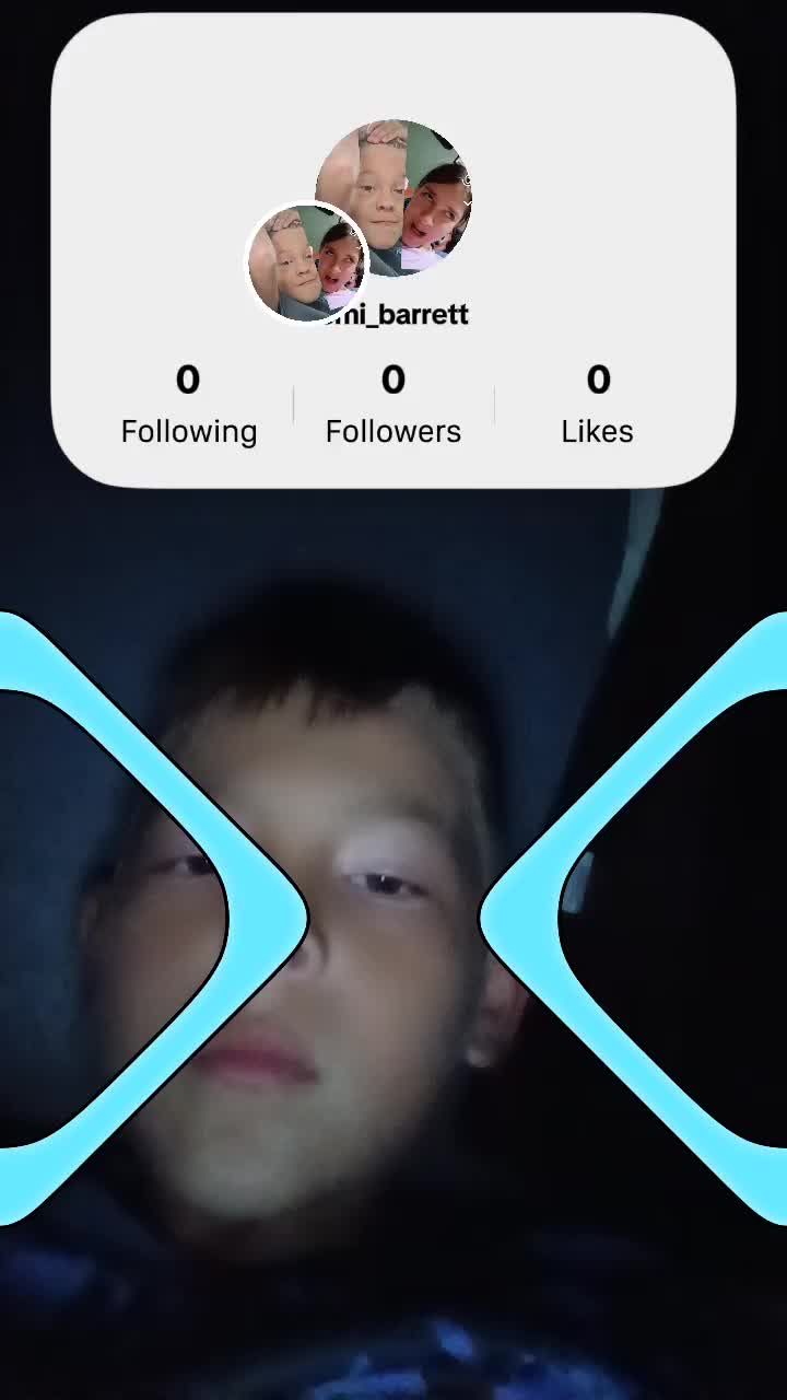 @emi_barrett