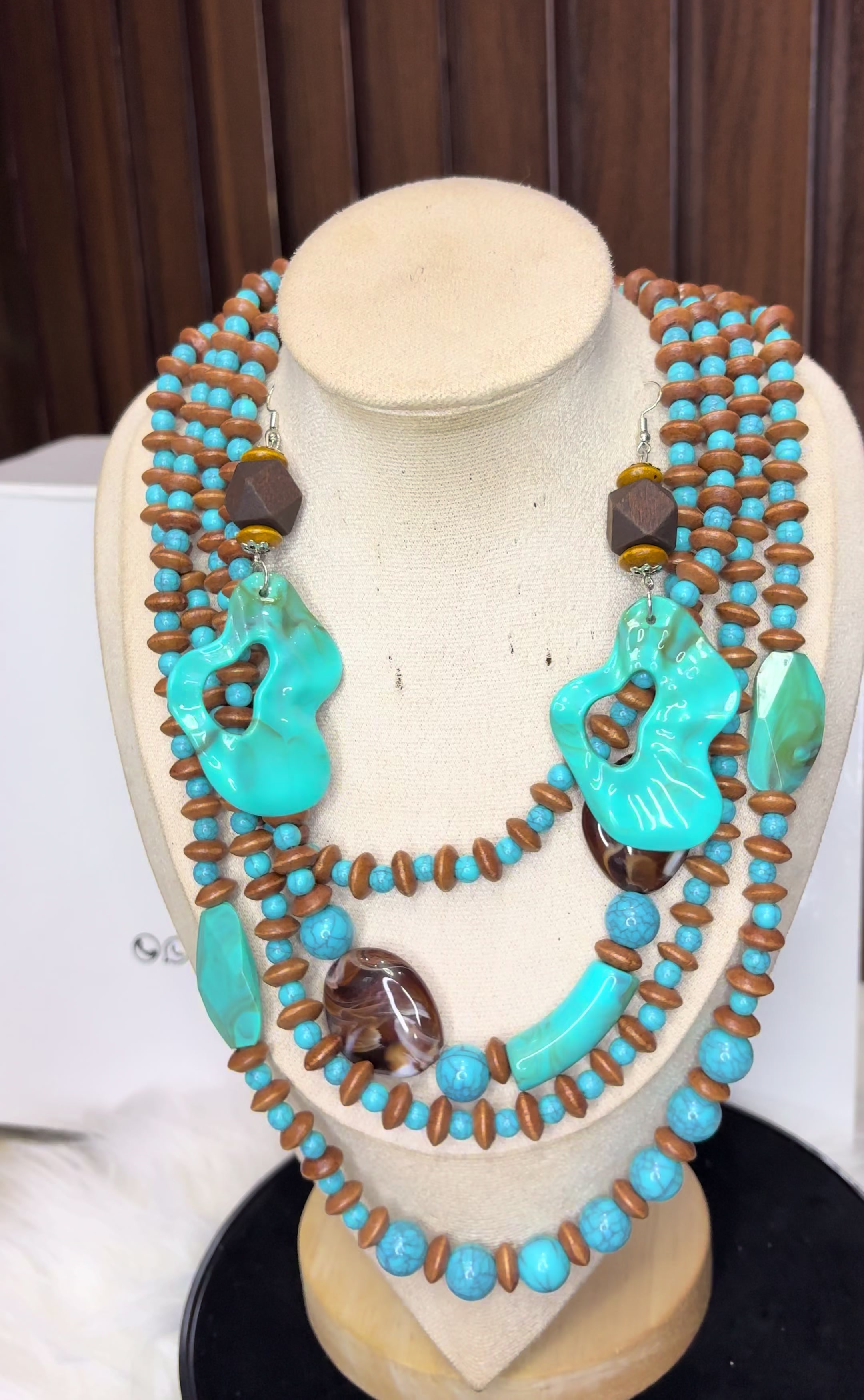 @RELIKZ | Jewelry & Bags Lagos