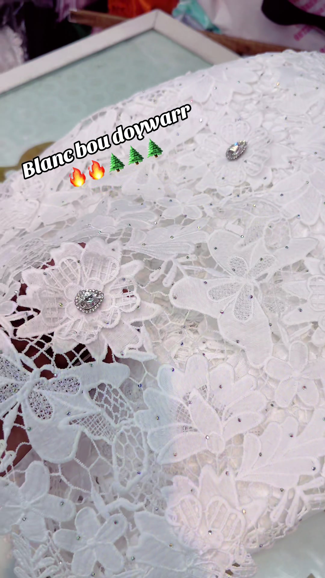 @TAPHA TISSU 👗🇸🇳 ✭