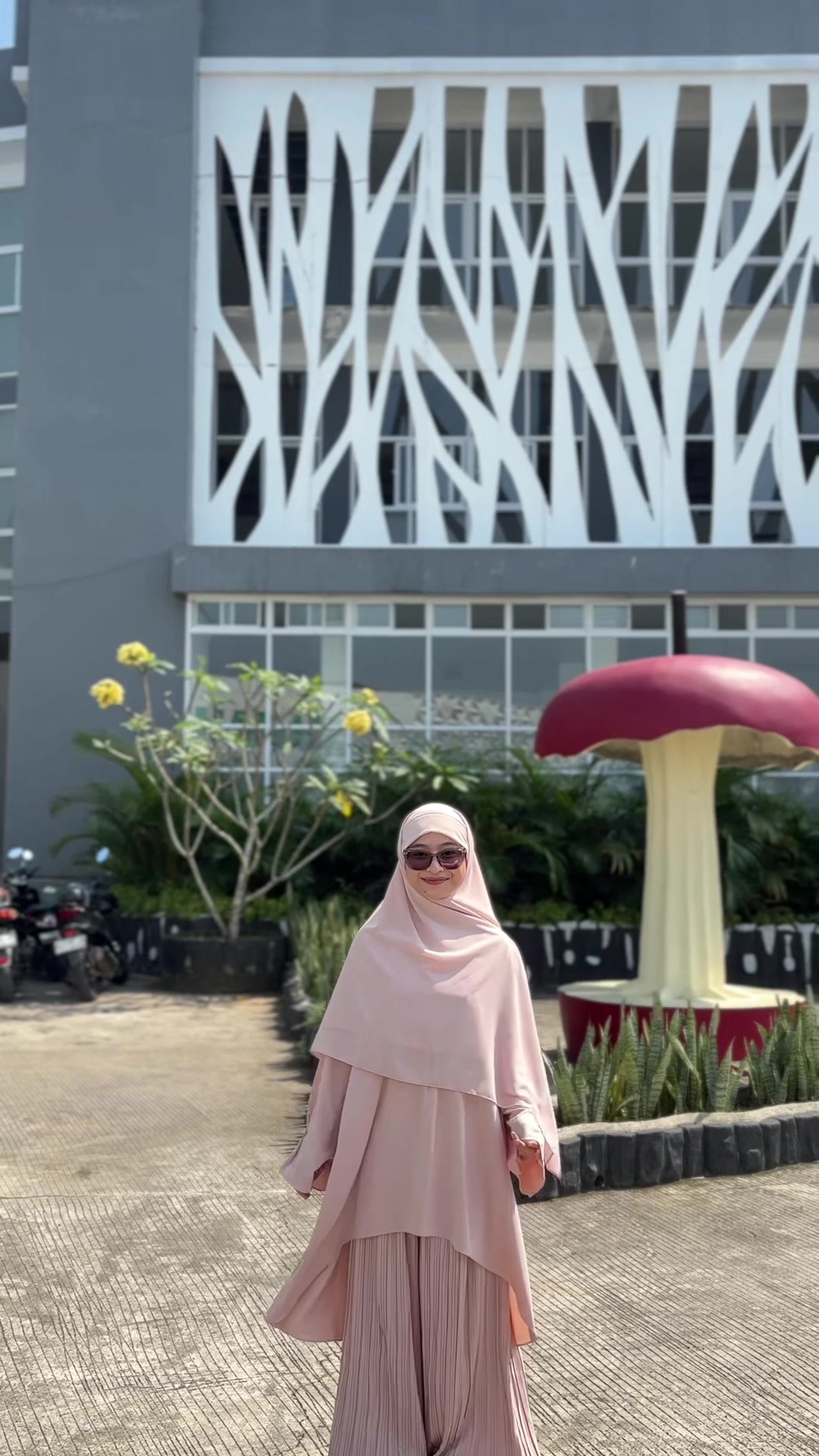 @salmaw
