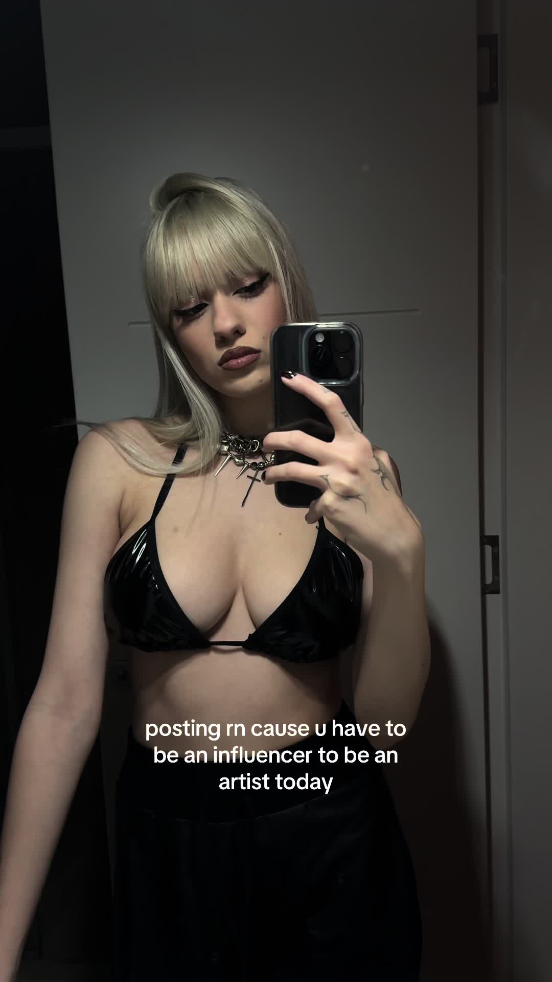 @vukaylaaaa