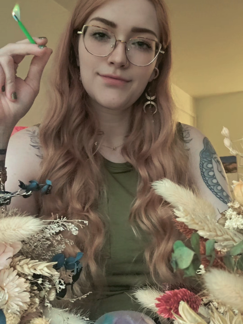 @poisonivypetal