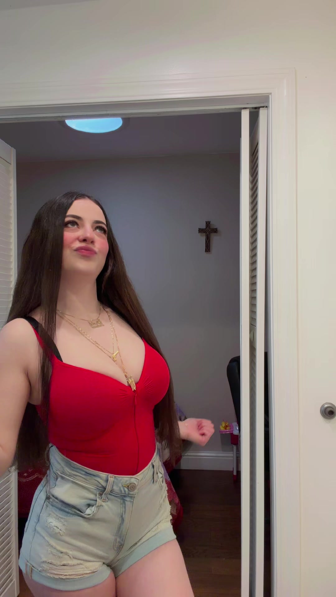 @Selena Moreno