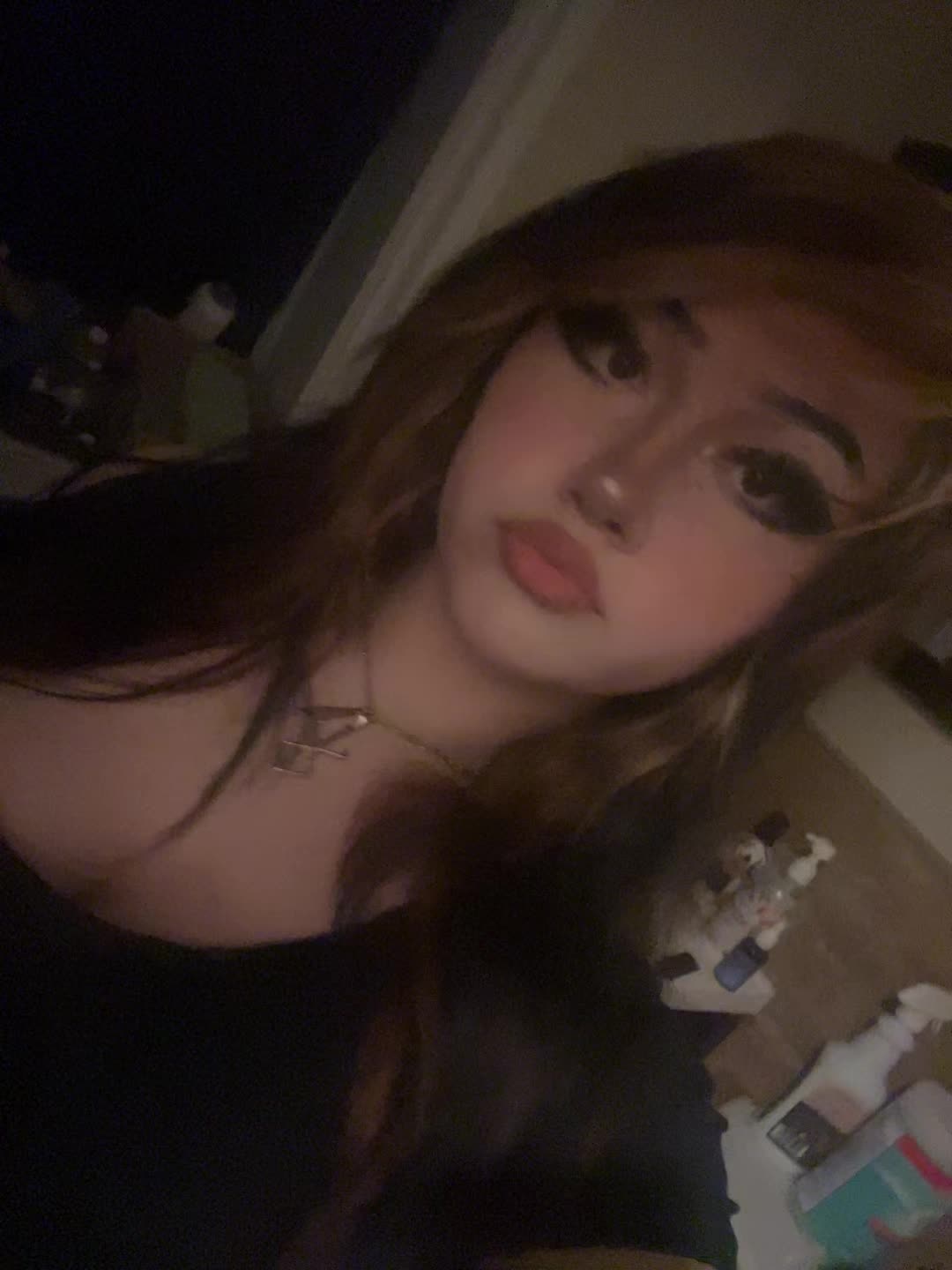 @isaphernelia