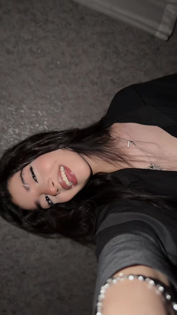 @avaaawoo