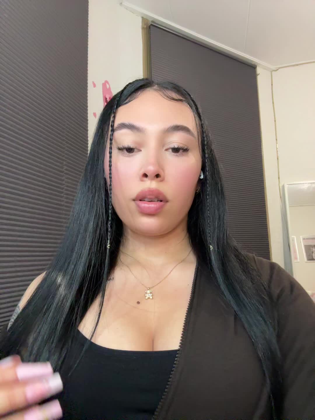 @Nicole D.