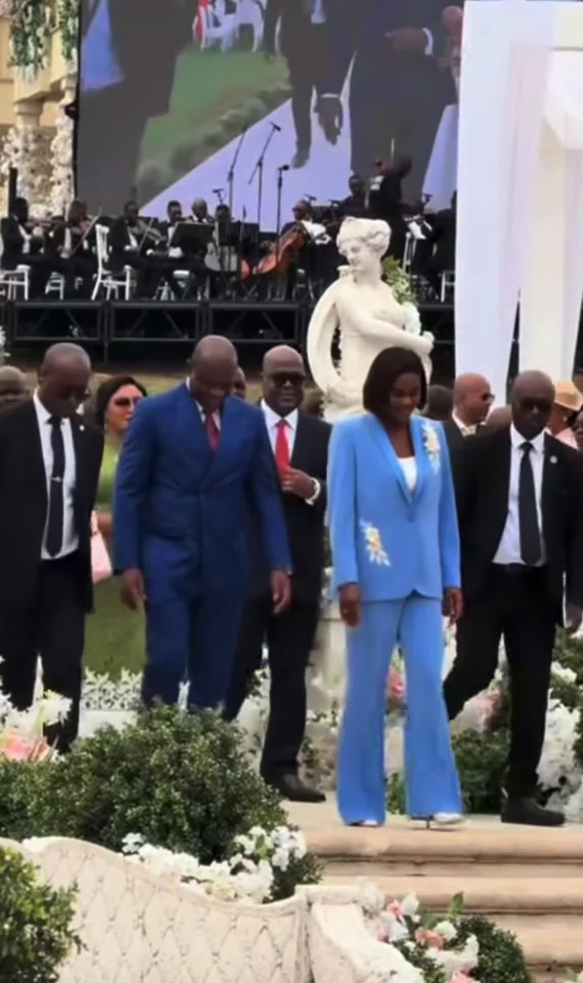 @A VOUS LA Ve RÉPUBLIQUE 🇬🇦