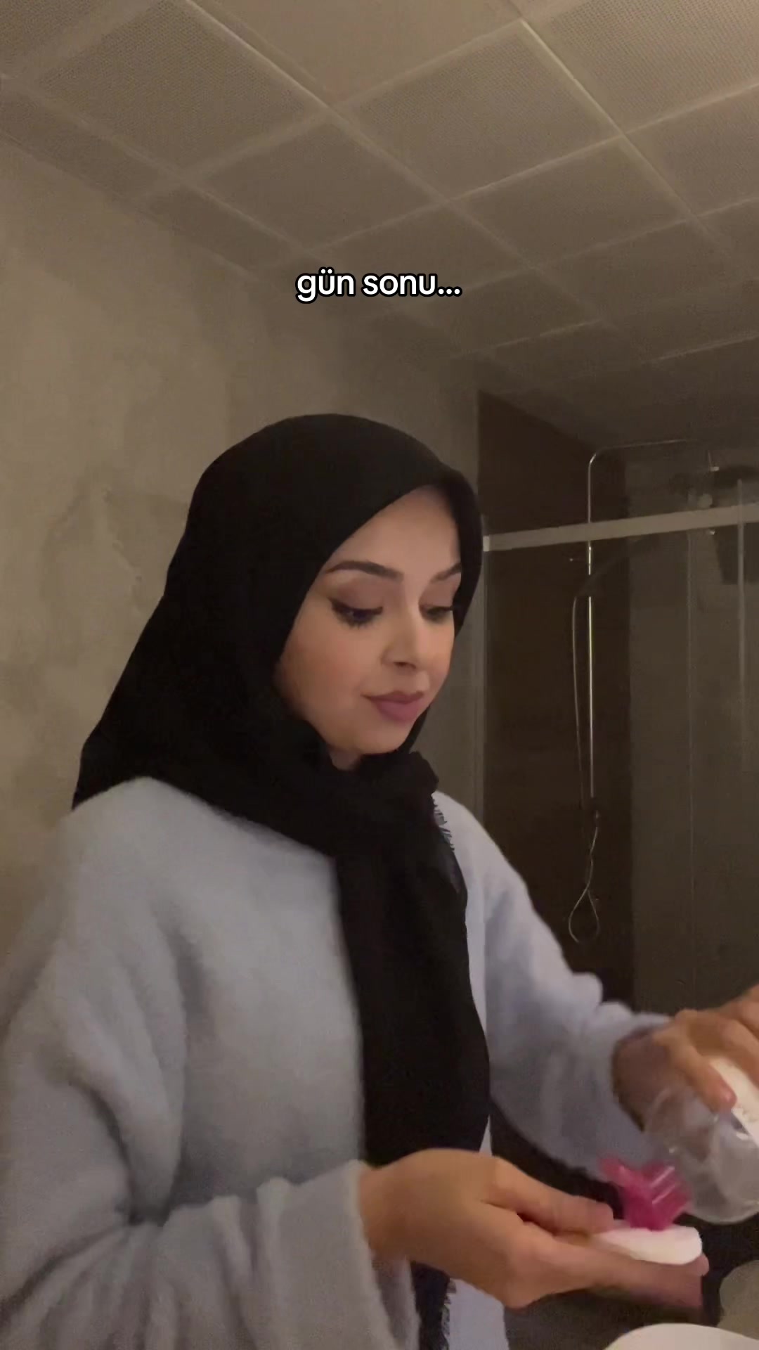@Hayruu