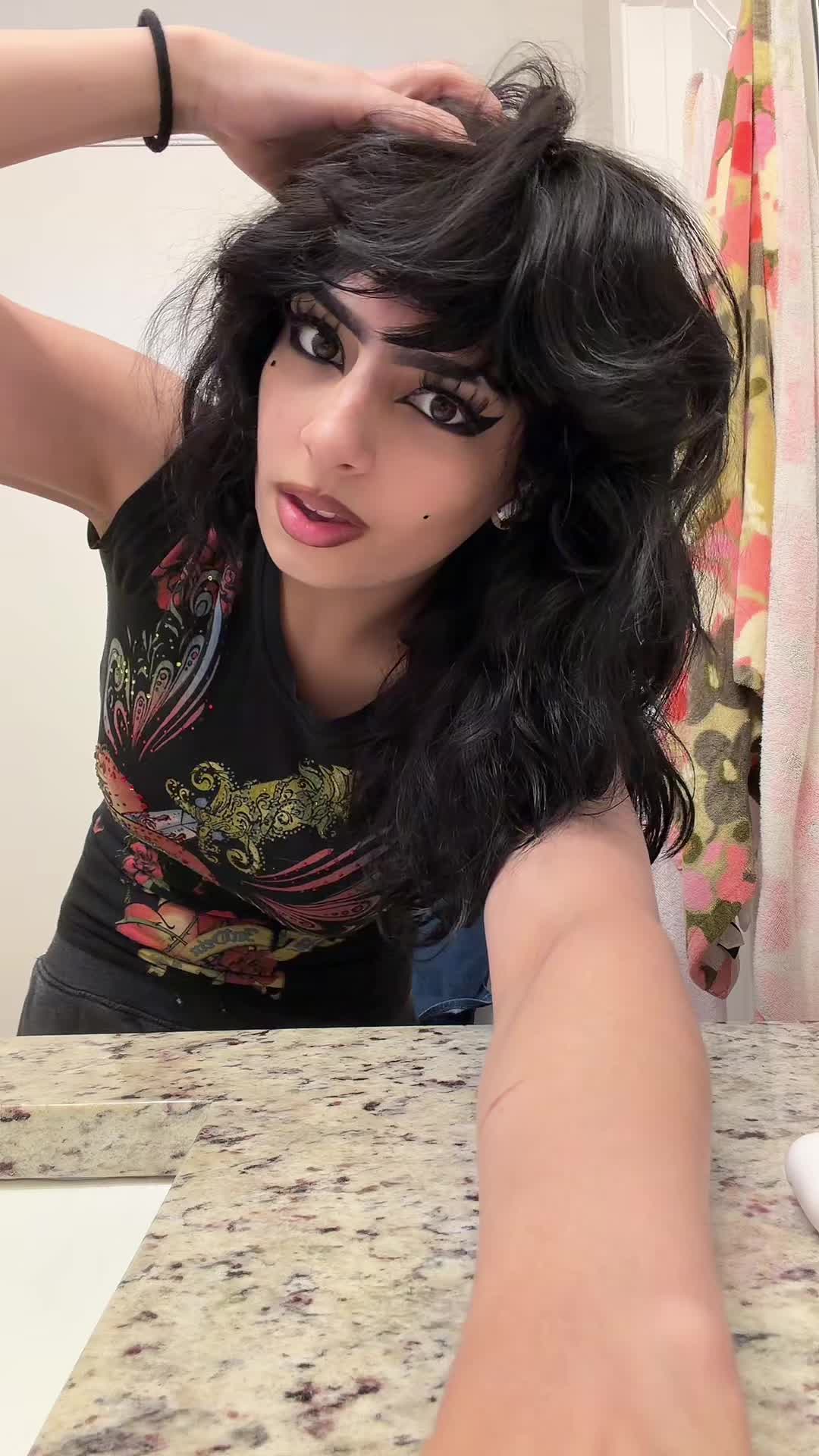 @bloodlustt 🩸🦇