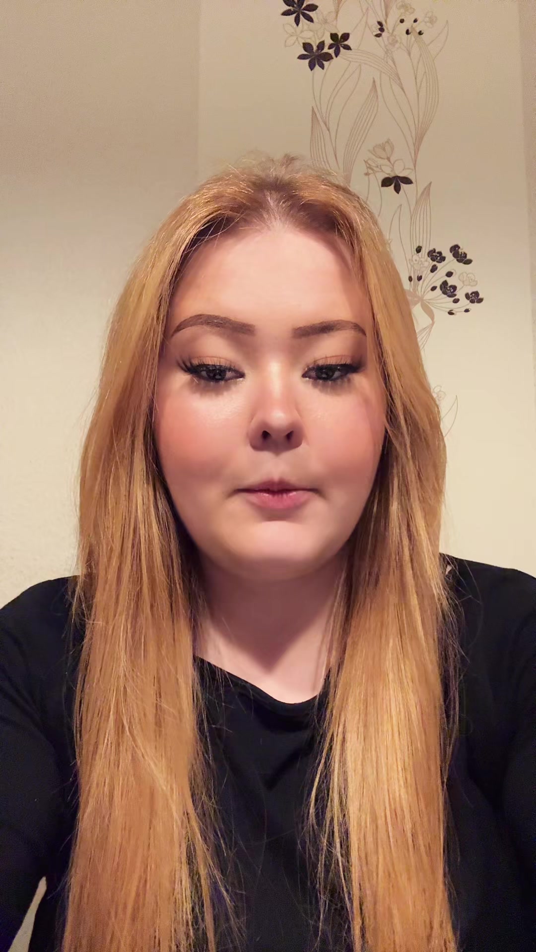 @𝐿𝑎𝑟𝑎 ྀི