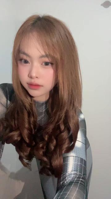 @_ayang9