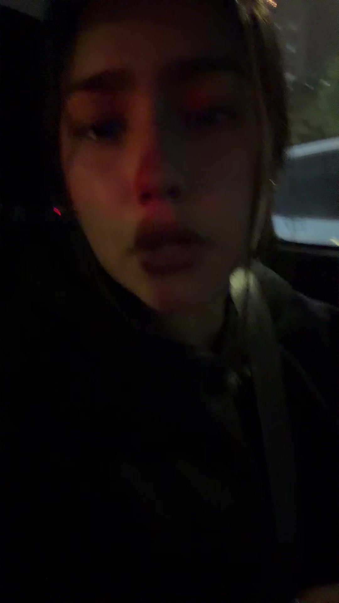 @fabiiianita