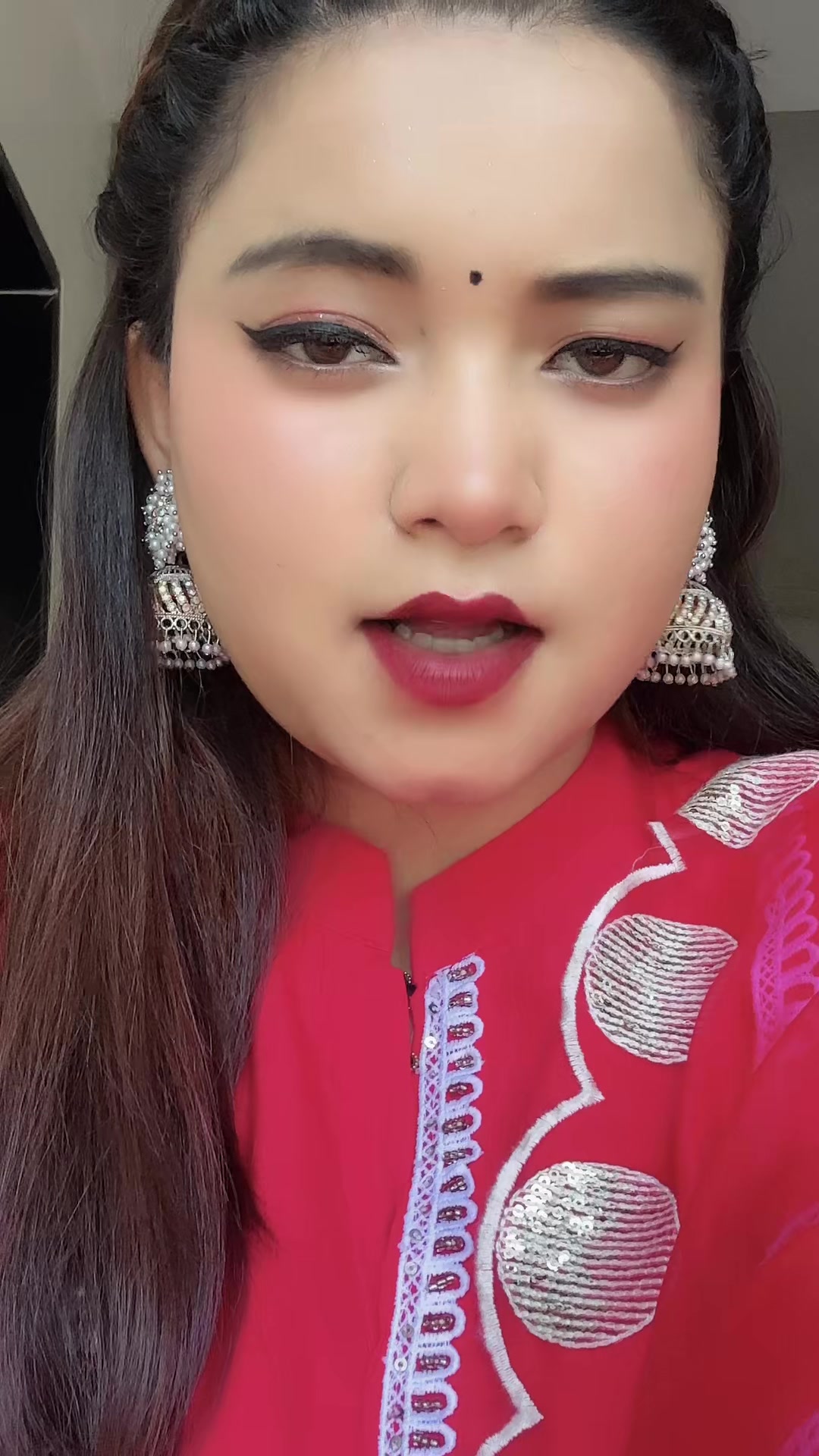 @Simran pariyar🎵