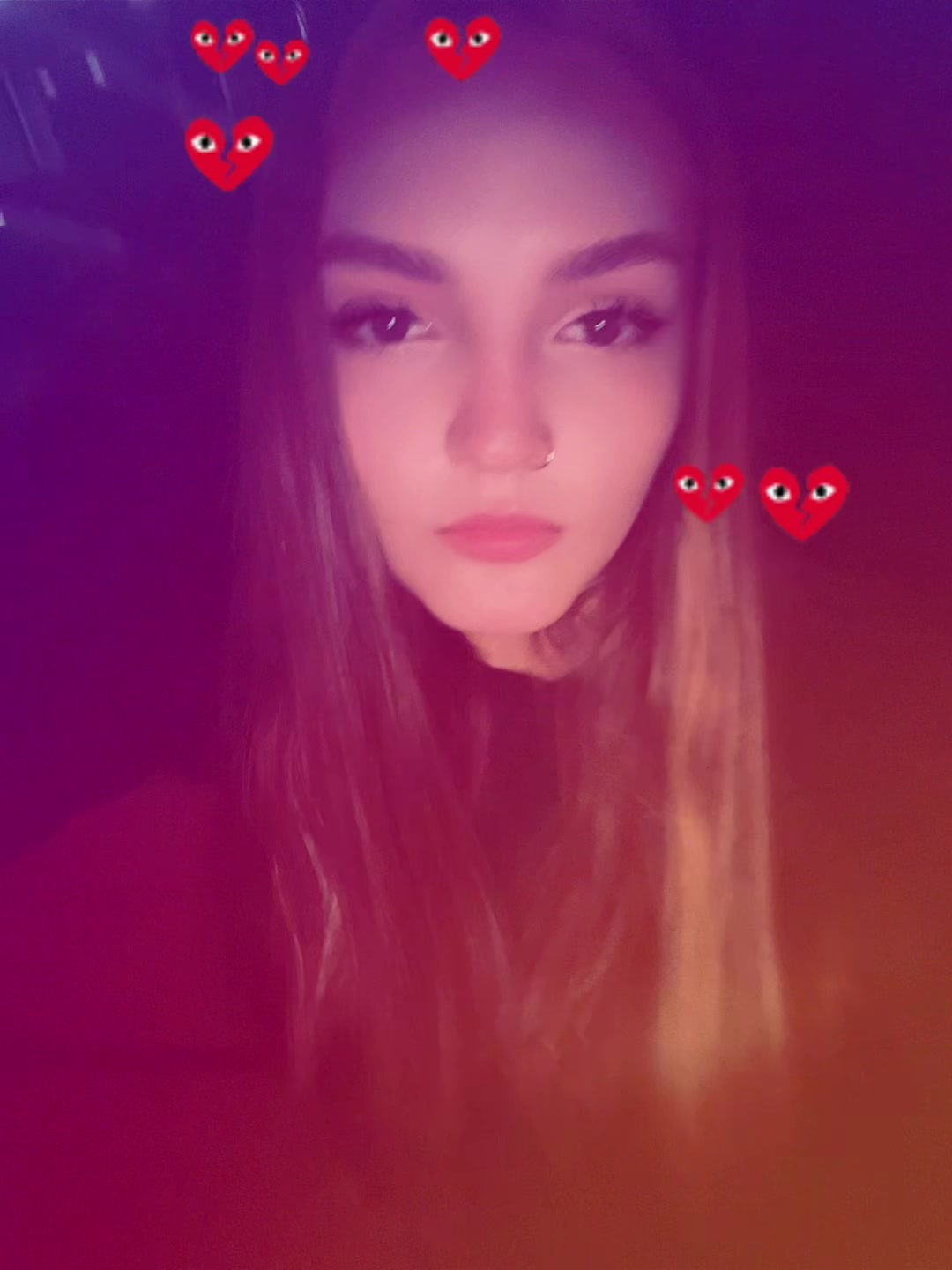 @tttaissiiya