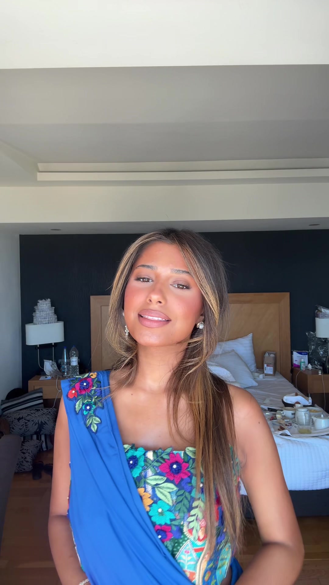 @avnimehraa_