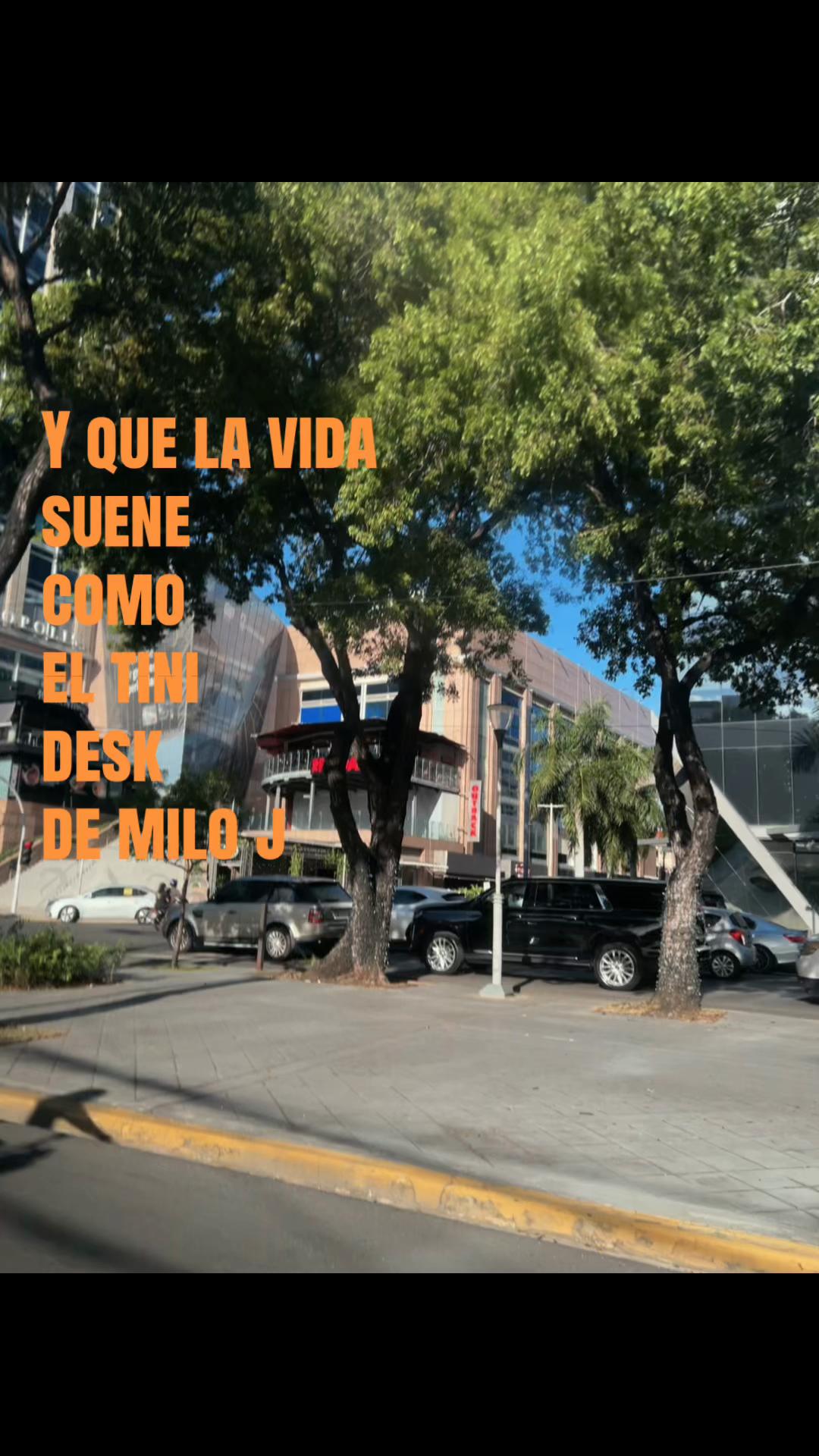 @2blevo