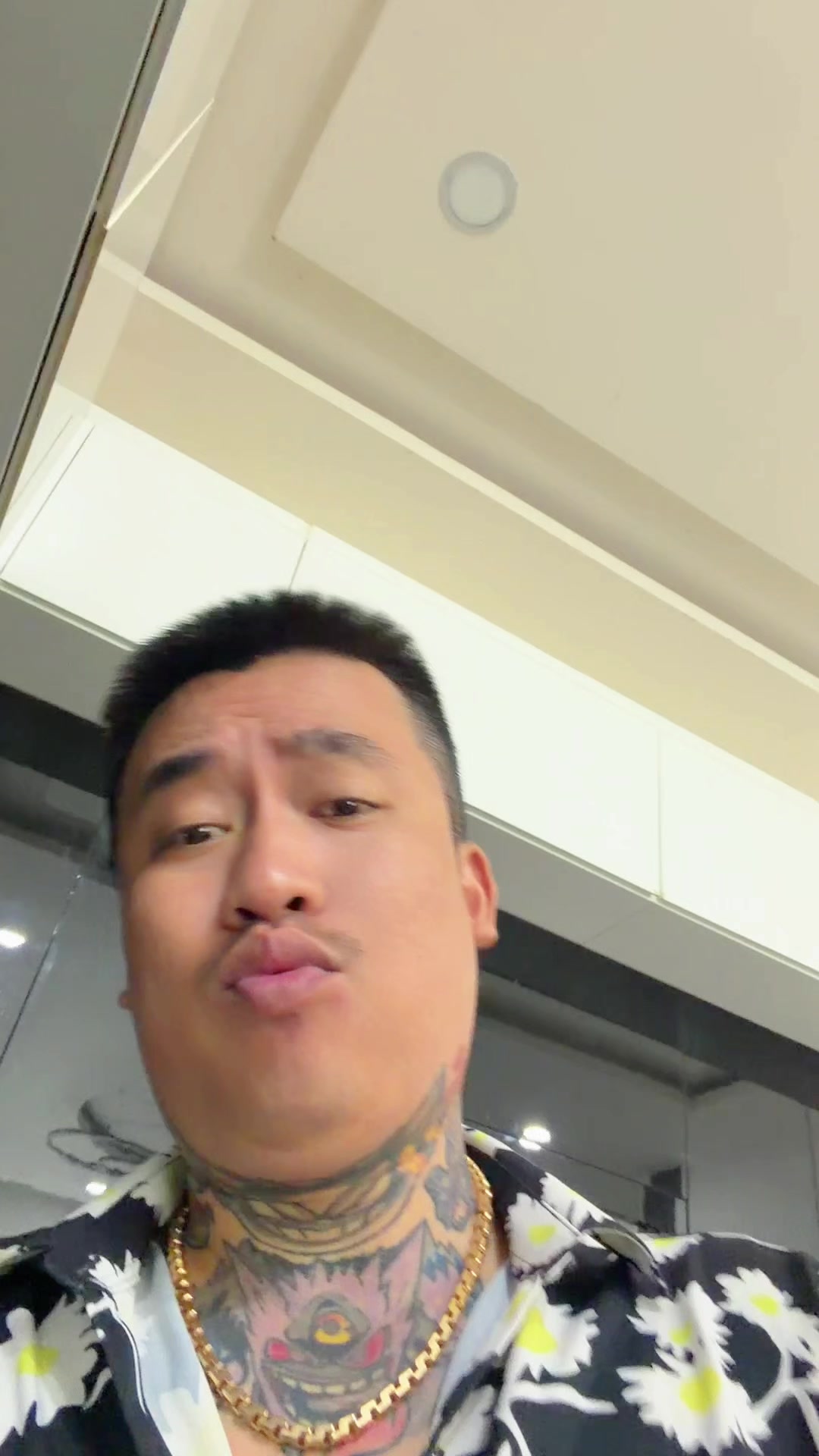@Jombie