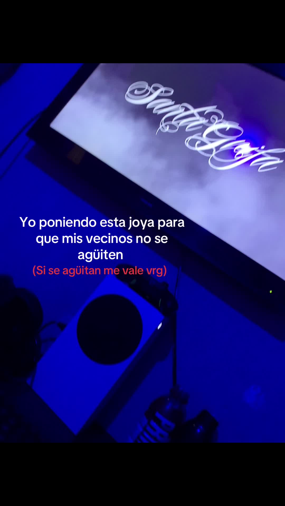 @NAHOMY