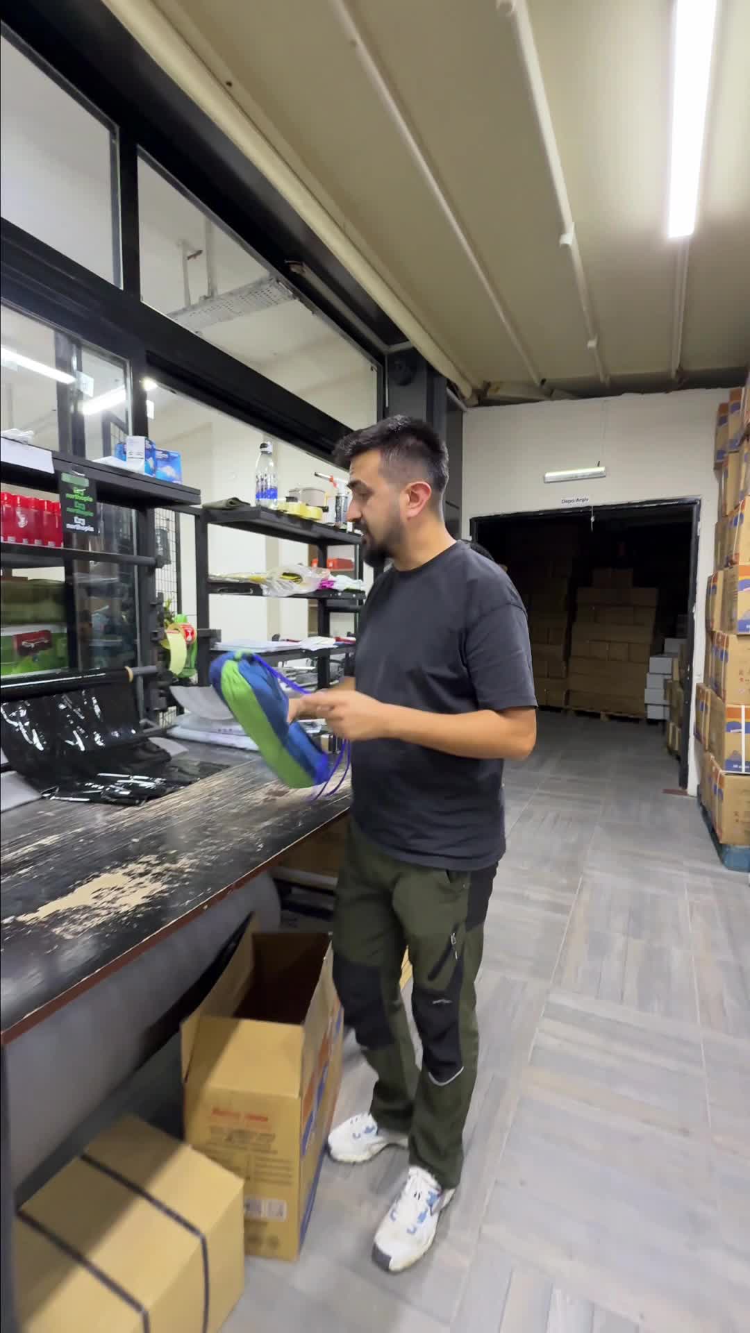 @Kamp ve &Ouml;tesi
