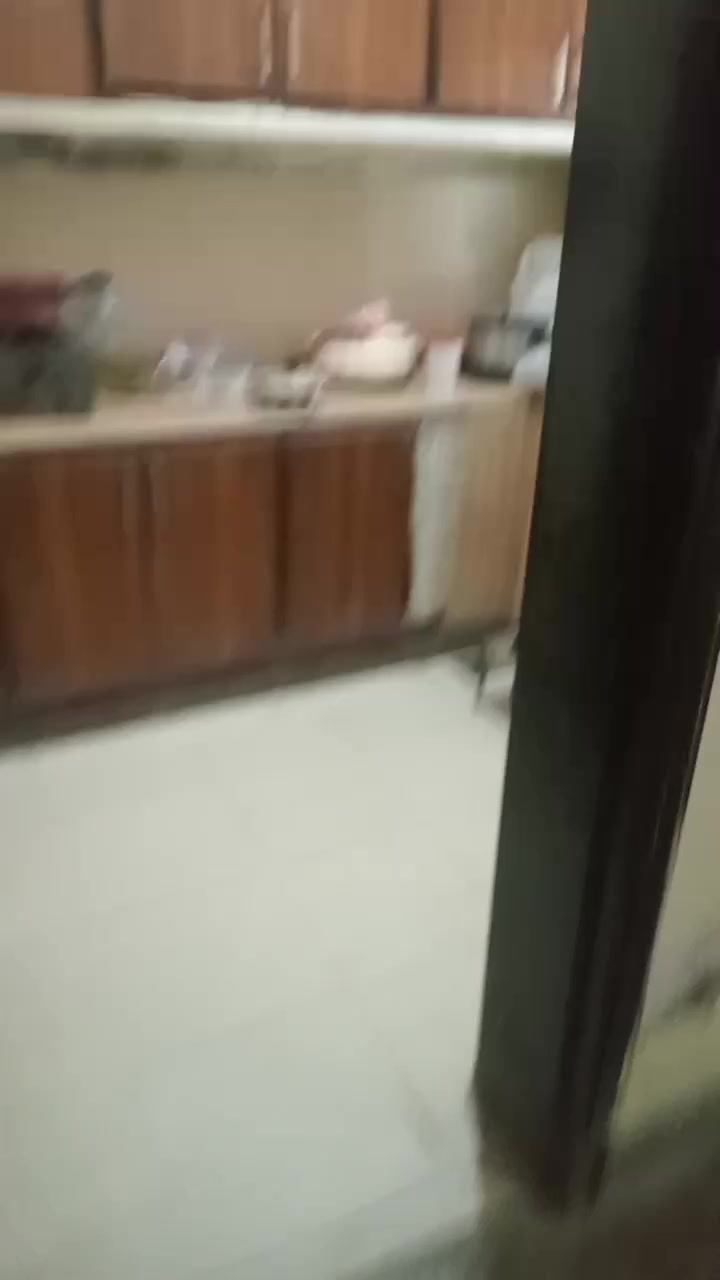 @Mehroo
