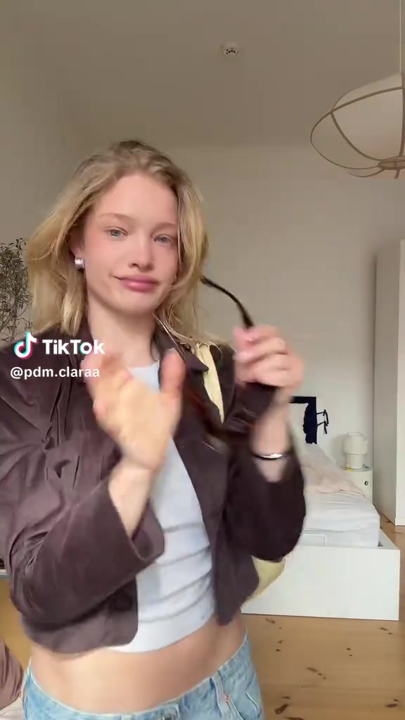 @😜