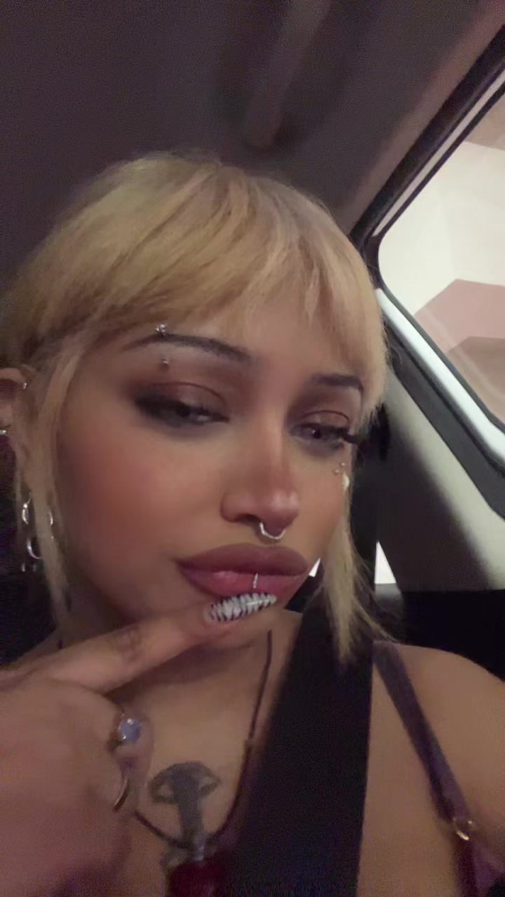 @Mal