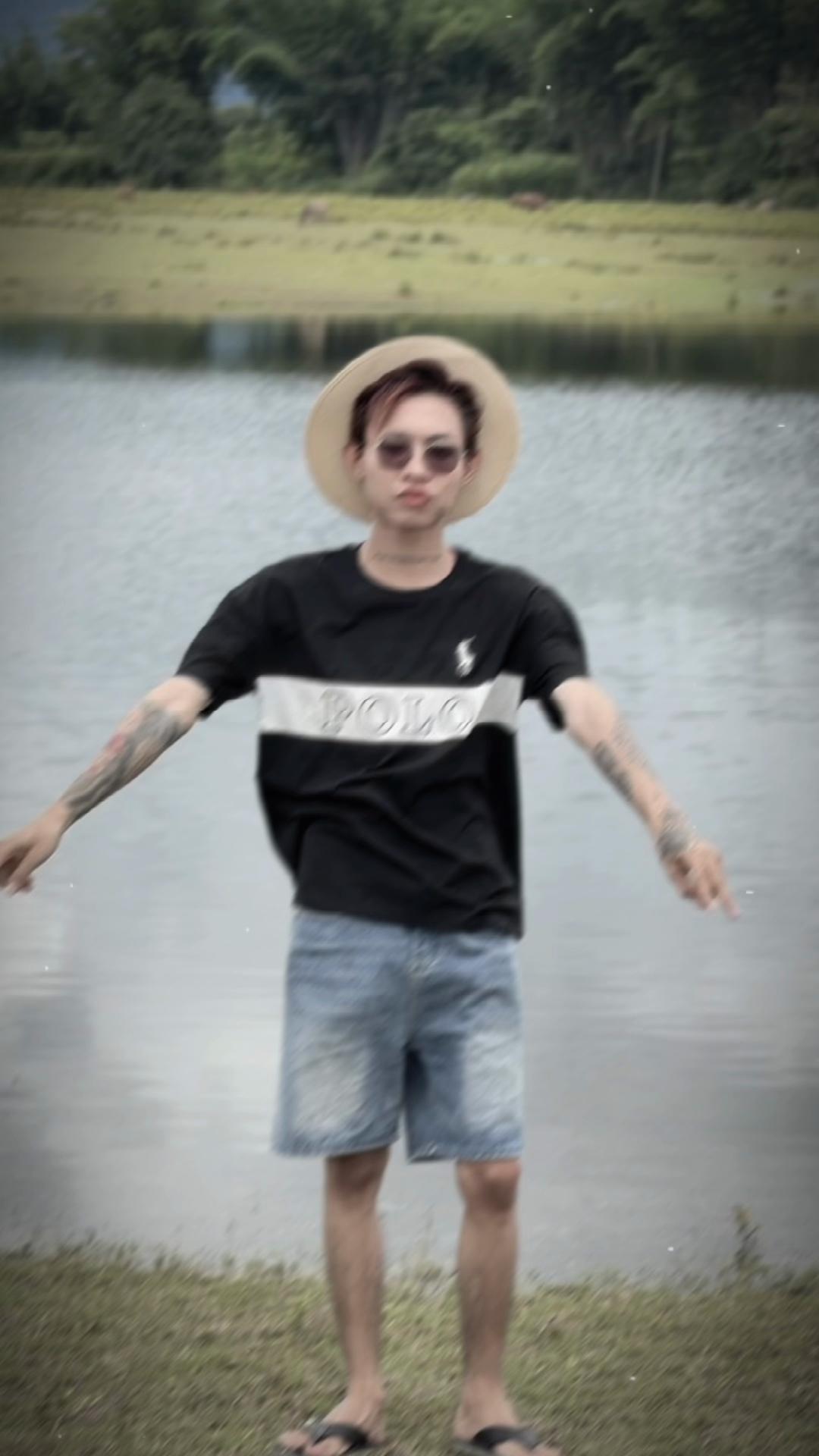 @秋菲