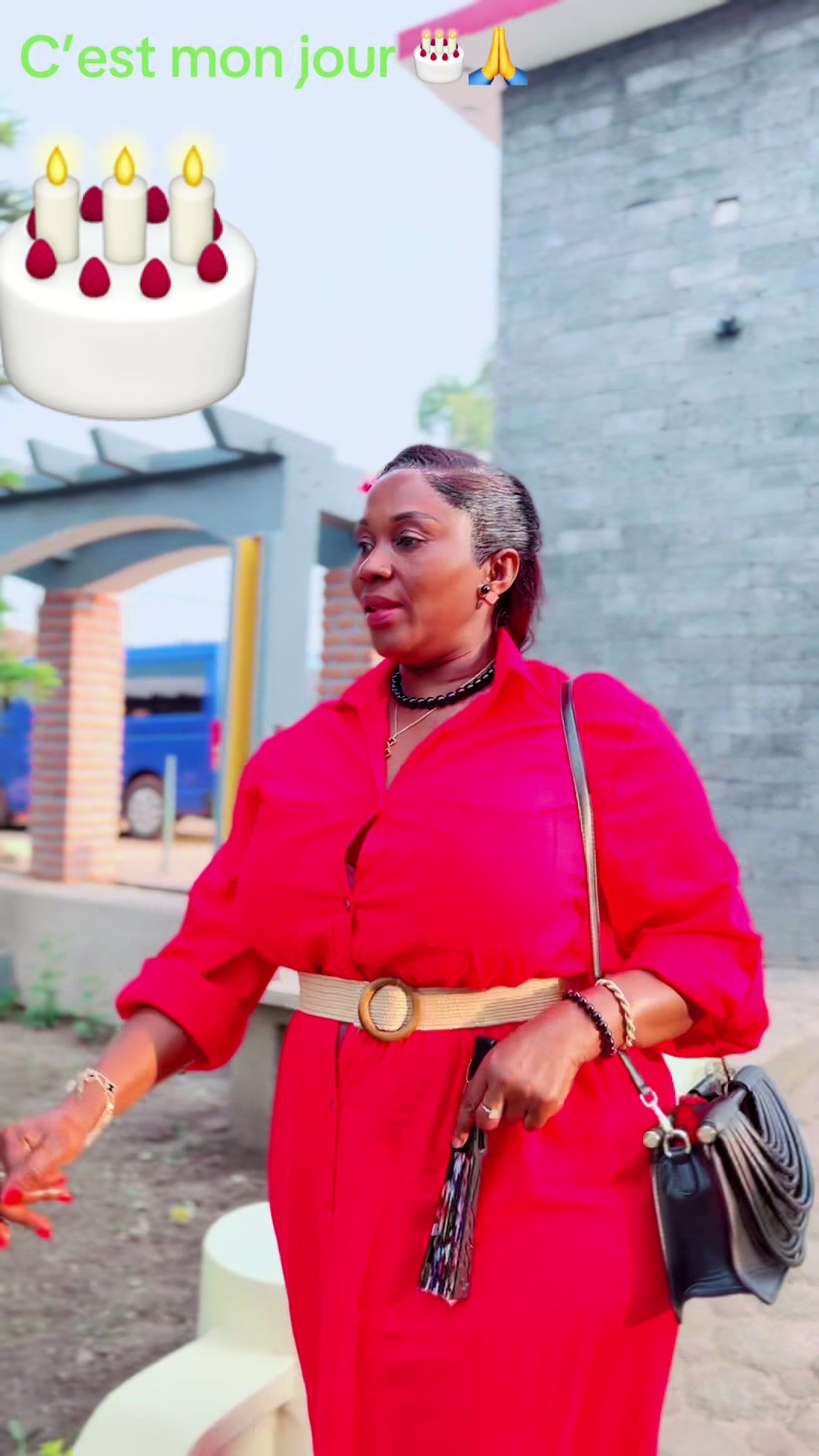 @ZAINA BIN HEMEDI💐🇨🇩