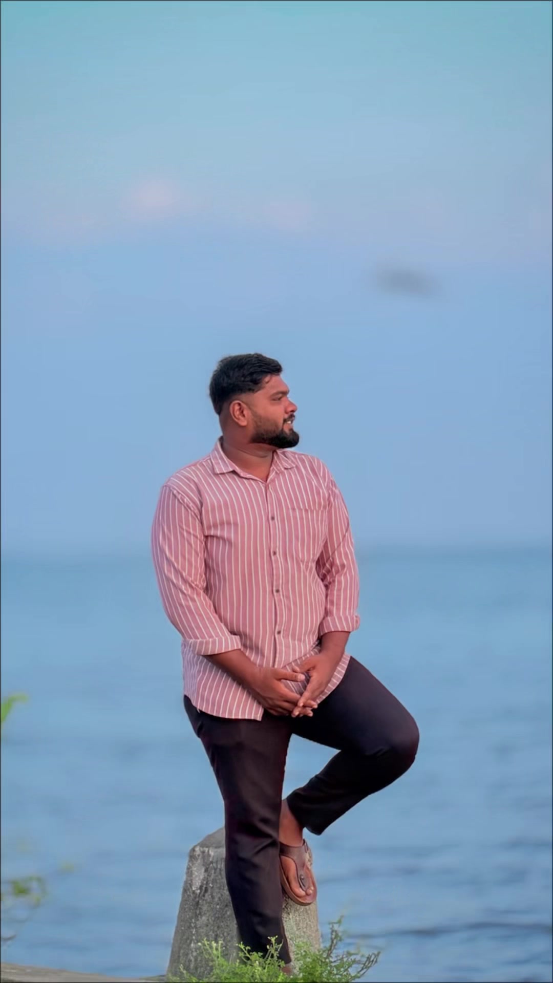 @Kundu Paiyan🐼😩