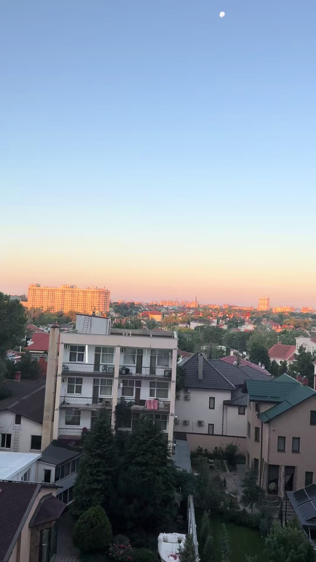 @розлюднений