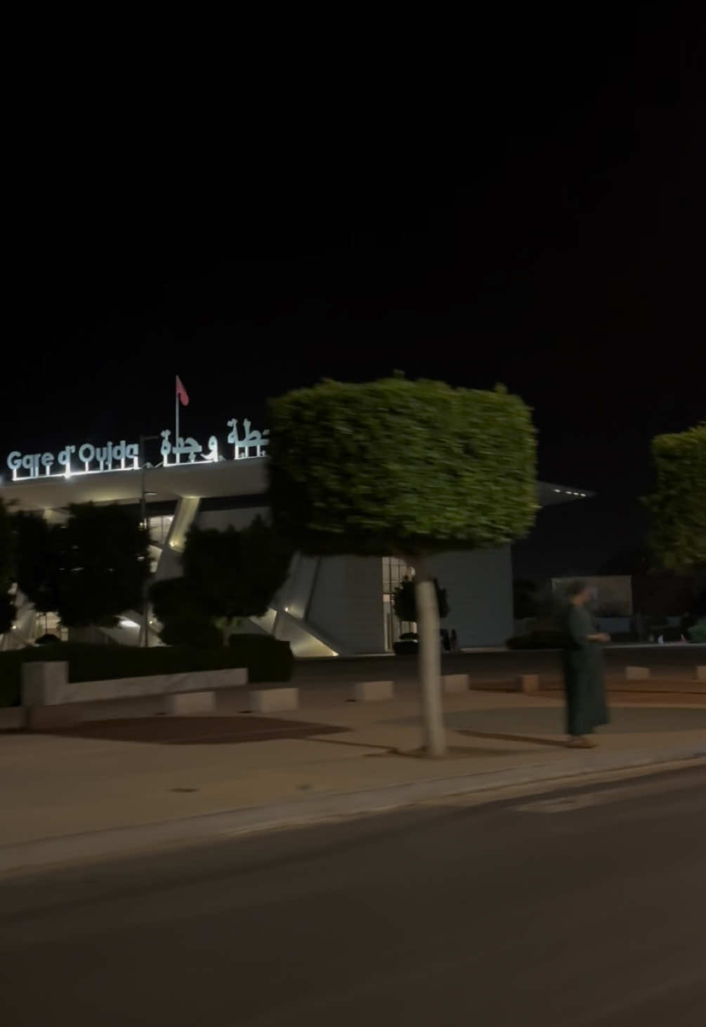 @mb