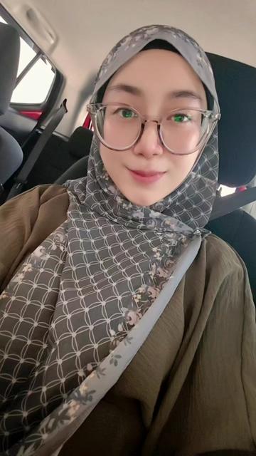 @SheMama🐱🤍