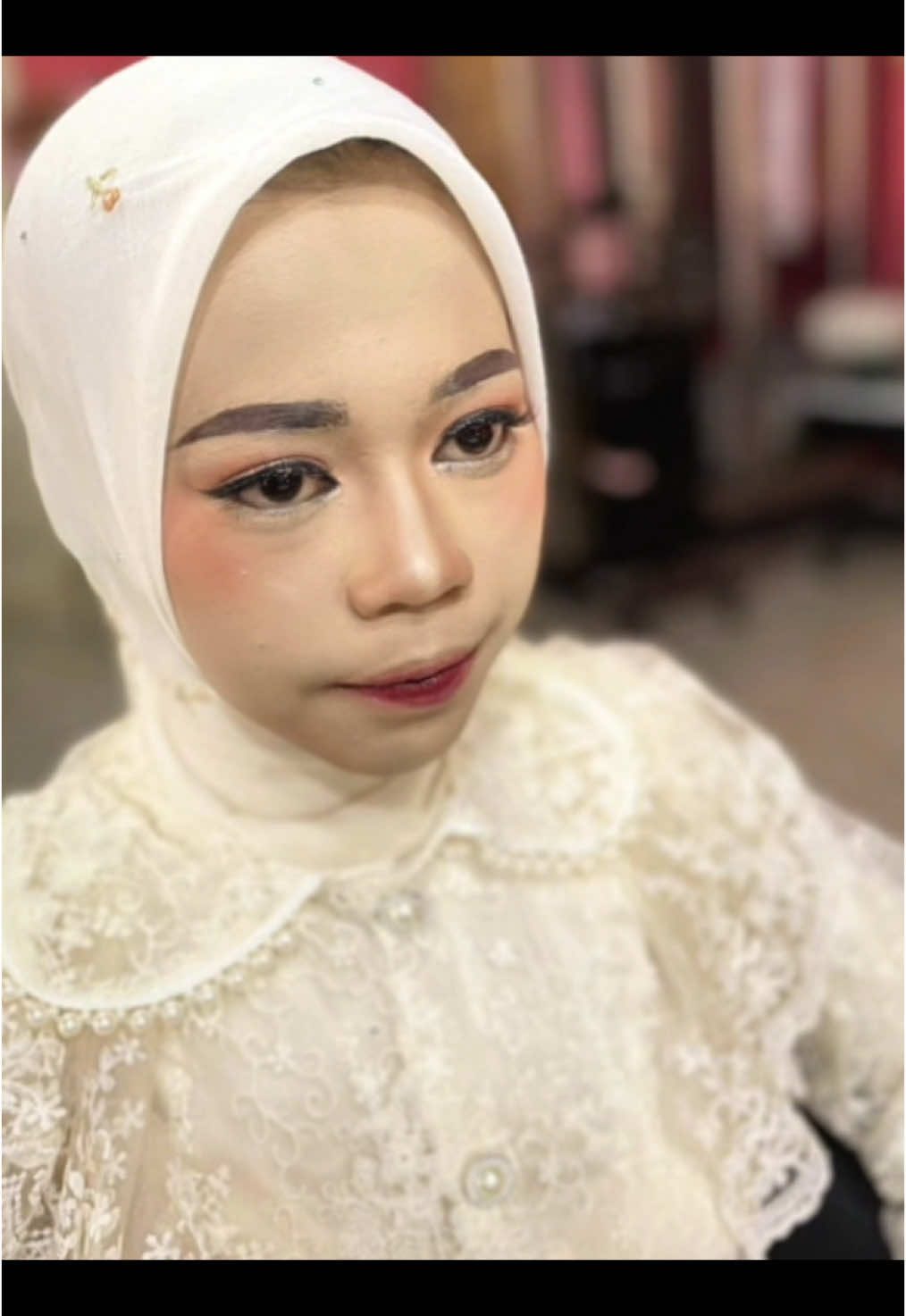 @RiriDhea Mua