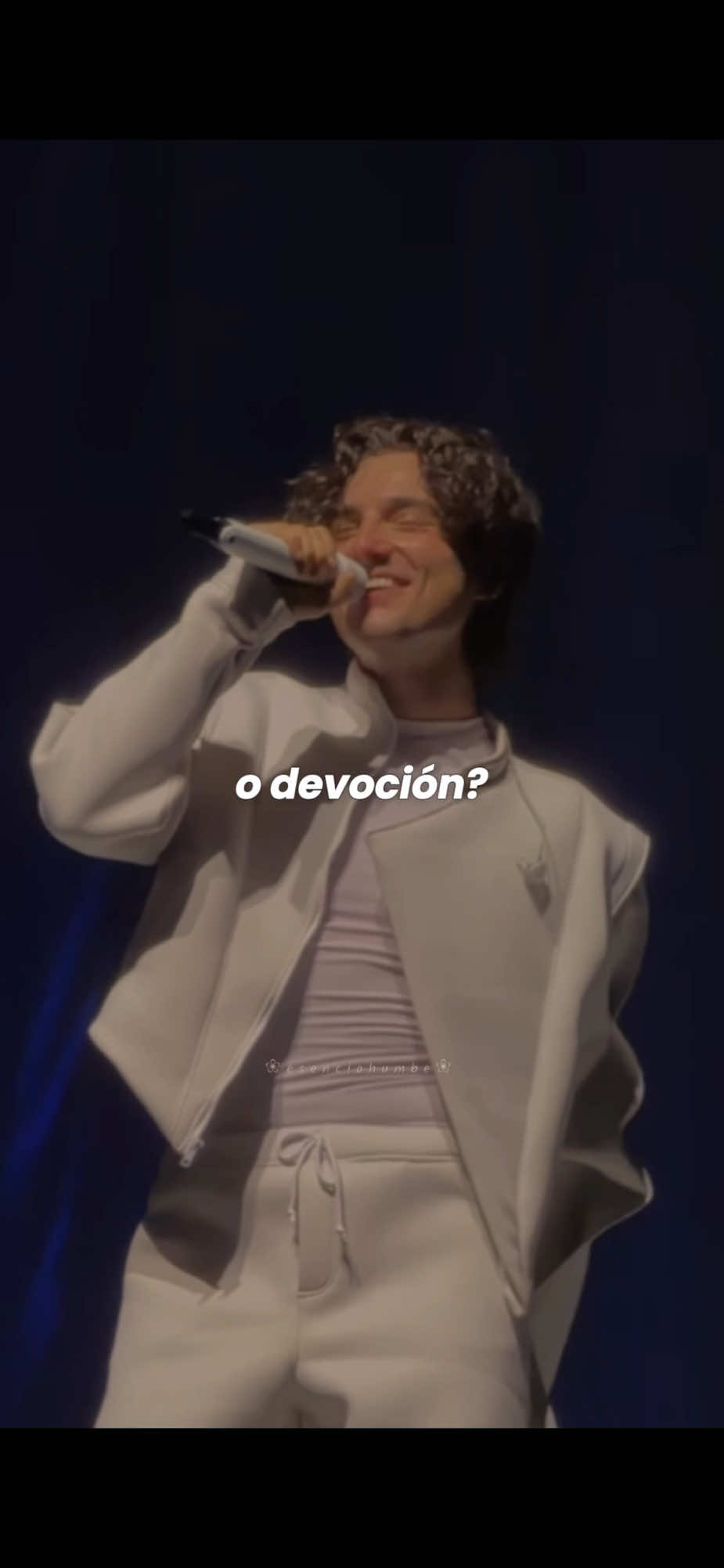 @𝐞𝐬𝐞𝐧𝐜𝐢𝐚 𝐡𝐮𝐦𝐛𝐞