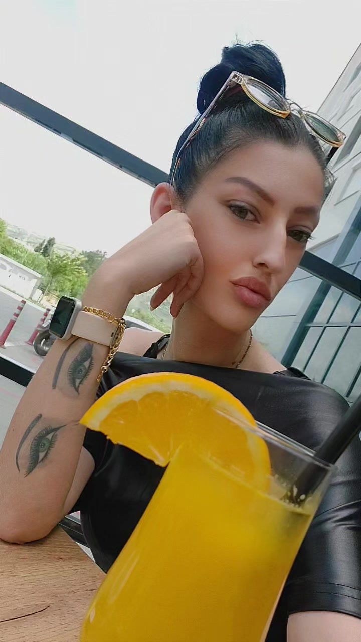 @_Kostovska_