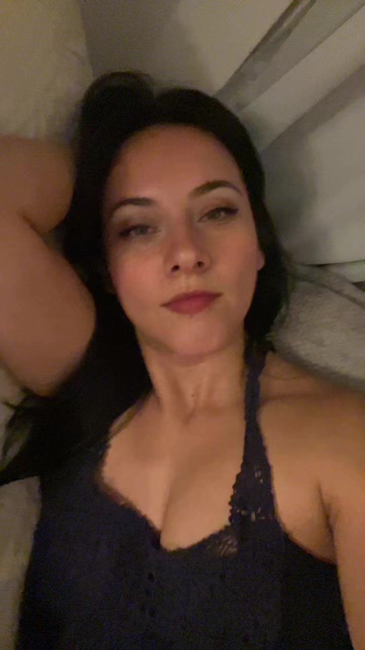 @Monica flores