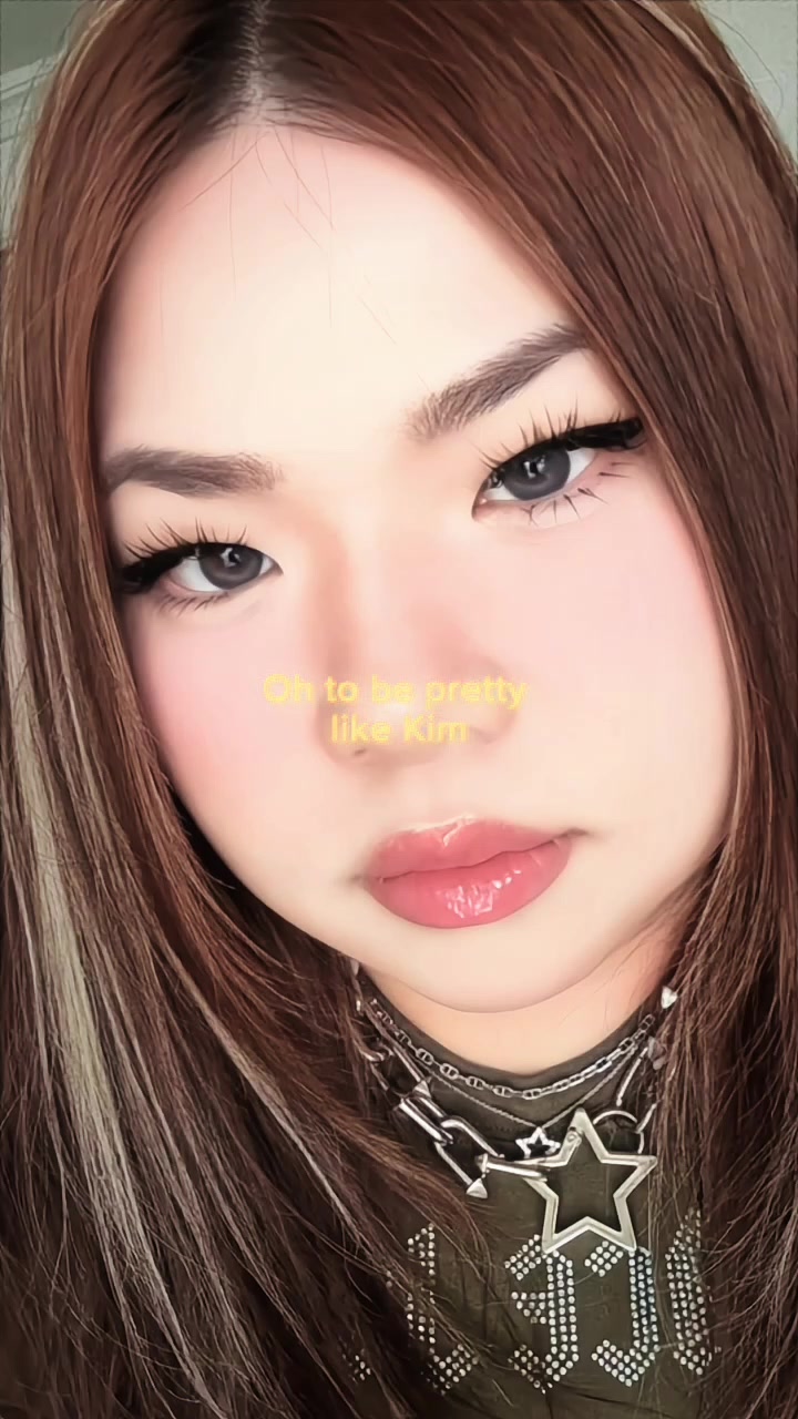 @𝗠𝗶𝗸𝗮𝗲𝗹𝗹𝗮 ★
